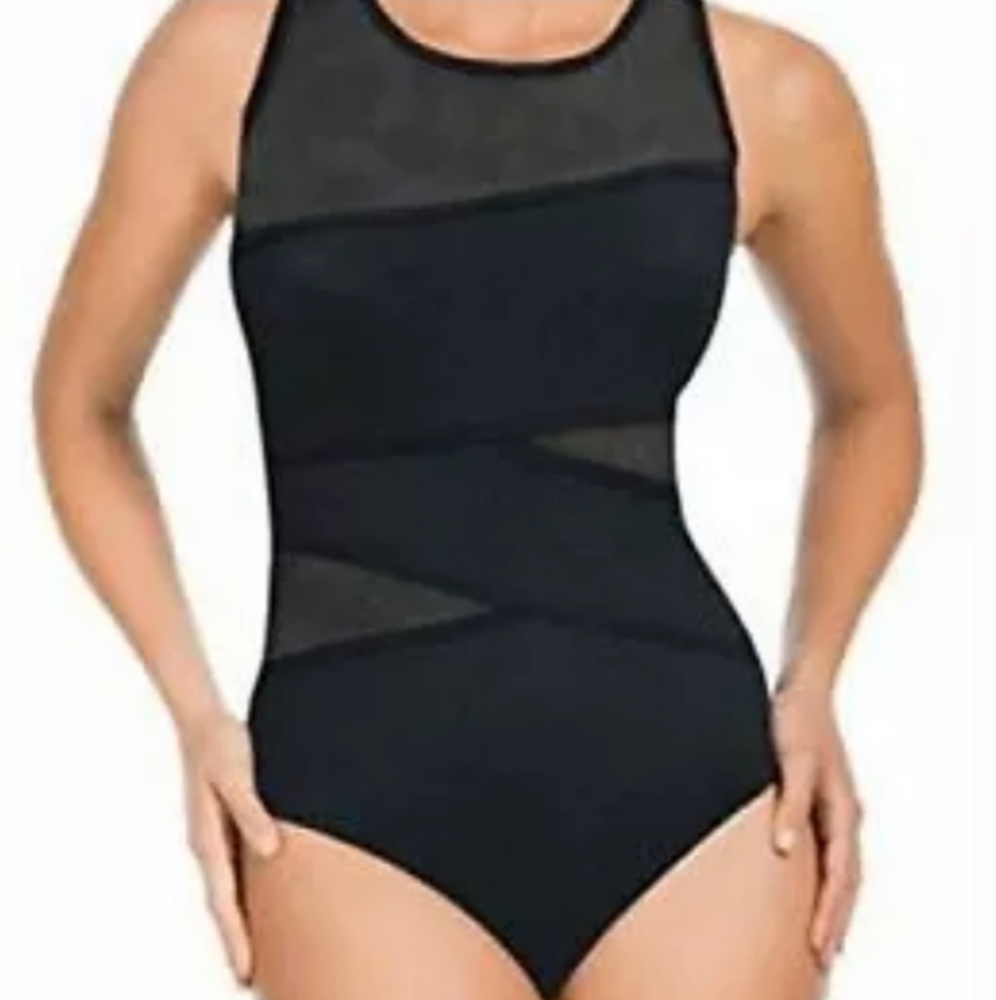 Miraclesuit One Piece Classic Black Size 10